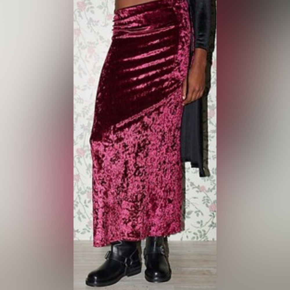 Kimchi Blue Crush Velvet Maxi Skirt in Deep Red